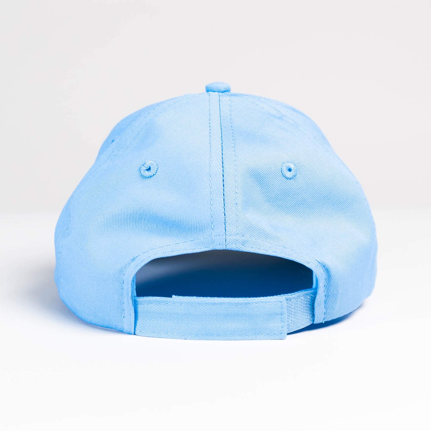 Casquette Junior Bleu Pâle avec écusson noir